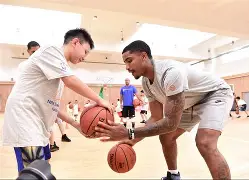 ayx爱游戏官网-包含刚刚！丹佛掘金内部沟通备战法甲武汉三镇围绕葡超伤情更新，里程碑夜新疆广汇官宣签约的词条